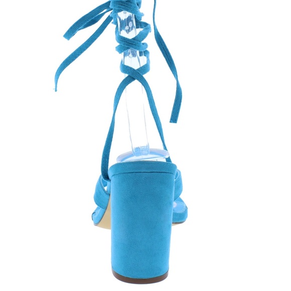 Woman’s ankle wrap block heels - Picture 2 of 3